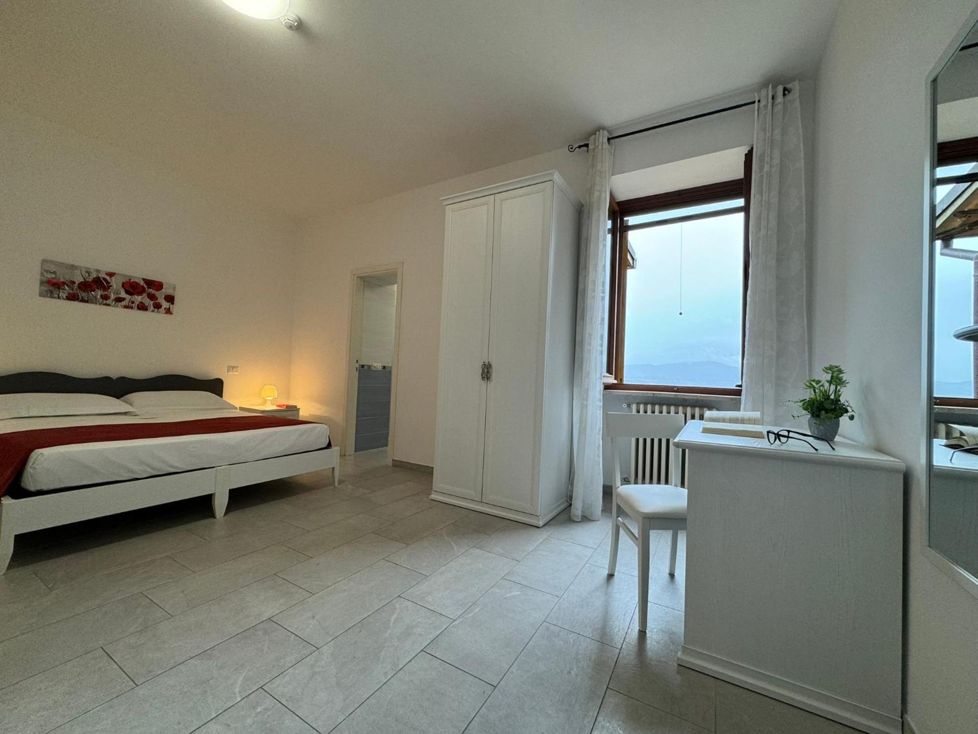Monastero Ss. Annunziata Hotel Todi Exterior foto A room at the hotel